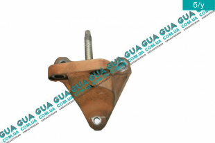 Кронштейн крепление подушки двигателя ( правый )   