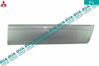 Молдинг передней правой двери ( листва, накладка декоративная ) Mitsubishi / МИТСУБИСИ PAJERO III 2000-2006 / ПАДЖЕРО 3 00-06 3.5 (3497 куб.см.)