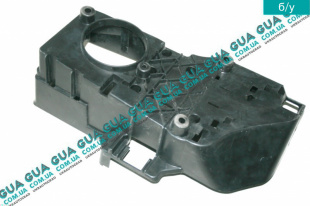 Корпус блока предохранителей   