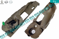 Корпус / кронштейн ручки двери передней левой ( личинка )