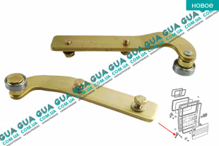 Ролик боковой правой сдвижной двери нижний	 ( с кронштейном ) Ford / ФОРД TRANSIT 1985-2000 / ТРАНЗИТ 85-00 2.0 (1993 куб.см)