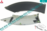 Молдинг / накладка ( листва ) правого заднего крыла Mitsubishi / МИТСУБИСИ PAJERO III 2000-2006 / ПАДЖЕРО 3 00-06 2.5TD 4WD (2477 куб.см.)