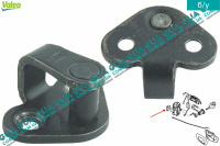 Скоба замка передней двери левой / правой ( фиксатор / зацеп / петля )