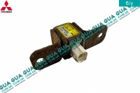 Датчик удара ( Сенсор AirBag ) Mitsubishi / МИТСУБИСИ PAJERO III 2000-2006 / ПАДЖЕРО 3 00-06 3.2DI-D (3200 куб.см.)