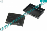  Крышка блока предохранителей ( моторного отсека )