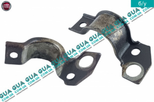 Кронштейн / скоба крепления переднего стабилизатора правая 1шт   