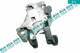 Блок педалей сцепление / тормоз   