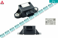 Датчик удара ( сенсор AirBag ) Mitsubishi / МИТСУБИСИ PAJERO III 2000-2006 / ПАДЖЕРО 3 00-06 3.2DI-D (3200 куб.см.)