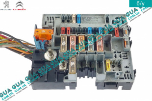 Блок предохранителей   