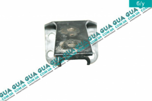 Кронштейн крепление подушки двигателя (левый)   