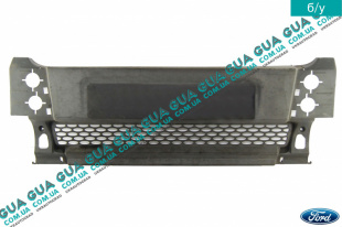 Бампер передний средняя часть   