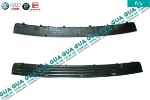 Решетка капота ( форсунка стеклоомывателя )   