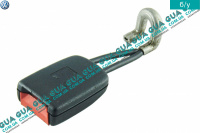 Замок ремня безопасности пассажирский задний ( ответная часть ремня безопасности )