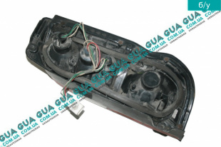 Фонарь задний левый Toyota / ТОЙОТА HIACE IV 2001-2006 2.5D-4D (2494 куб.см.)