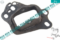 Кронштейн заднего рычага правый