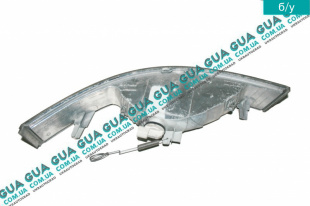 Указатель поворота правый белый поворотник Renault / РЕНО MASCOTT 2004-2010 / МАСКОТ 04-10 3.0TDI (2953 куб.см.)