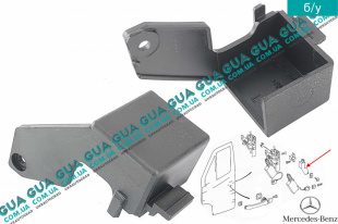 Накладка / кронштейн замка передней левой двери   