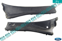 Пластик под лобовое стекло ( решетка стеклоочистителя  комплект )