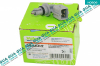 Датчик температуры впускаемого воздуха ( расходомер / ДМРВ )