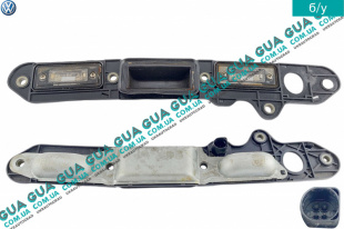 Планка / накладка крышки багажника ( корпус подсветки номерного знака )   