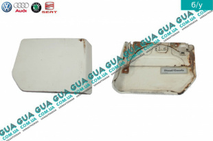 Лючок топливного бака (  крышка )   