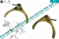 Вилка включения 5 передачи КПП MLC
