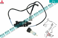 Водяной насос / омыватель система очистки фар ( моторчик бачка с датчиком  ) Mitsubishi / МИТСУБИСИ PAJERO III 2000-2006 / ПАДЖЕРО 3 00-06 3.5 (3497 куб.см.)