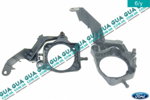 Крепление противотуманной фары правой ( панель / рамка ) Ford / ФОРД FOCUS I 1998-2004 / ФОКУС 1 98-04 2.0 V16 (1988 куб. см.)