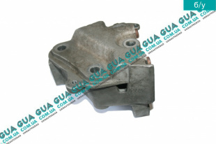 Кронштейн /опора двигателя ( подушки правой верхней )   