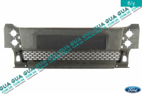 Бампер передний средняя часть