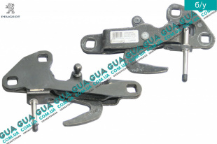 Замок / крюк сдвижной крыши правый   