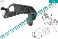 Кронштейн крепления  двигателем