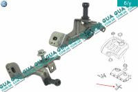 Кронштейн крепления декоративной крышки двигателя