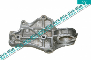 Кронштейн полуоси ( промвала )   