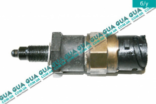 Датчик заднего хода ( Выключатель, фара заднего хода ) Renault / РЕНО MASCOTT 2004-2010 / МАСКОТ 04-10 3.0TDI (2953 куб.см.)