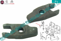 Бугель крепления форсунки ( зажым / держатель ) 1шт.